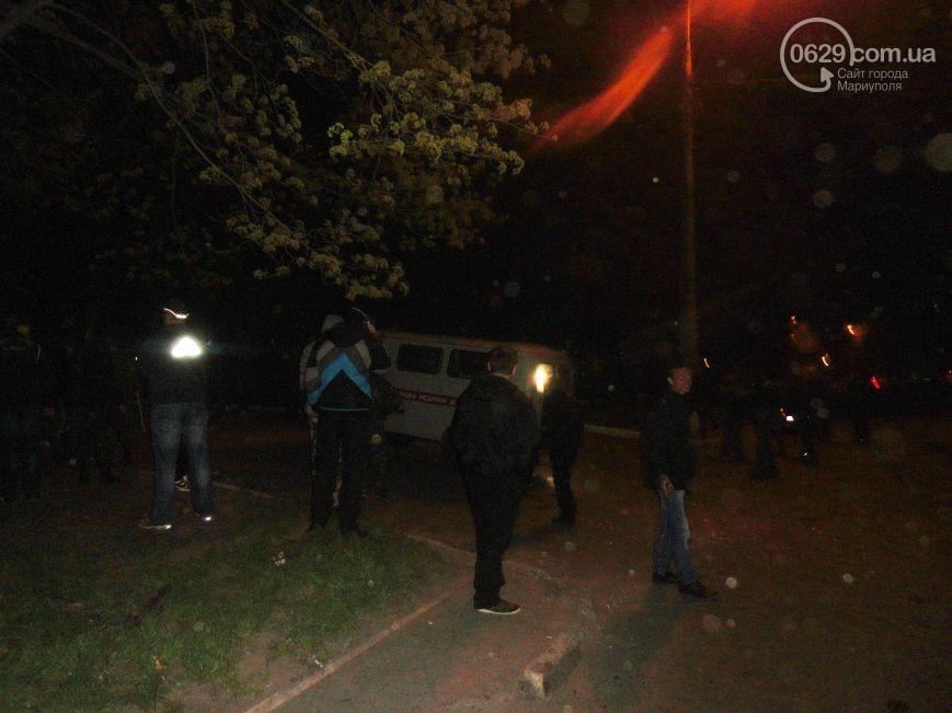 Местные СМИ сообщили о четырех жертвах противостояния в Мариуполе
