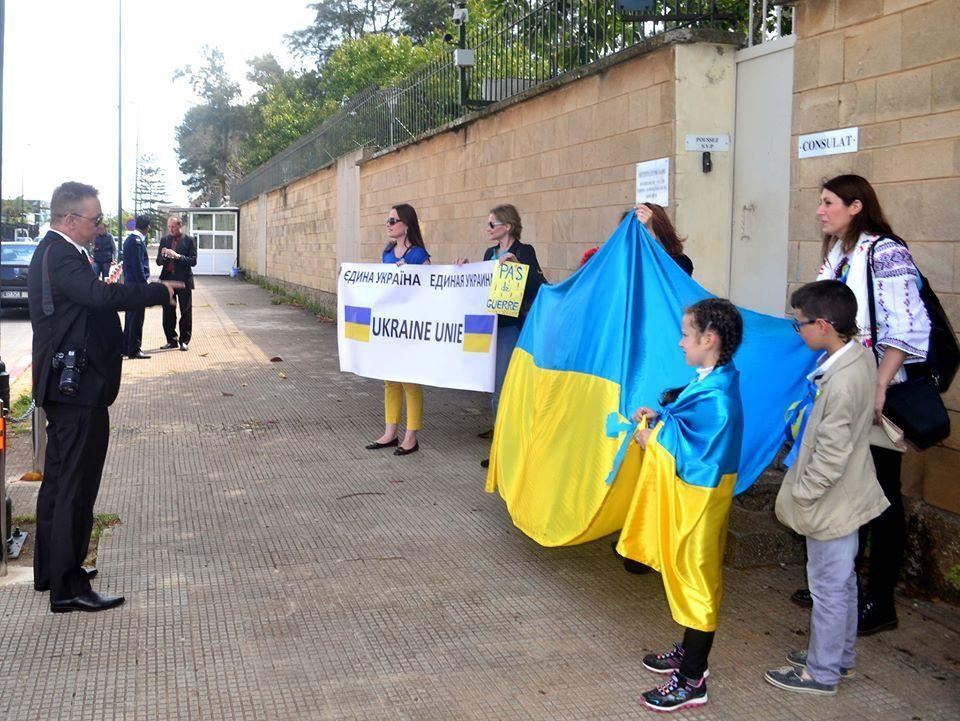В Марокко под российским посольством провели акцию в поддержку Украины 