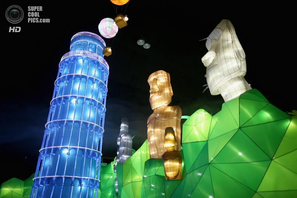 Выставка гигантских фонариков в Блэкпуле