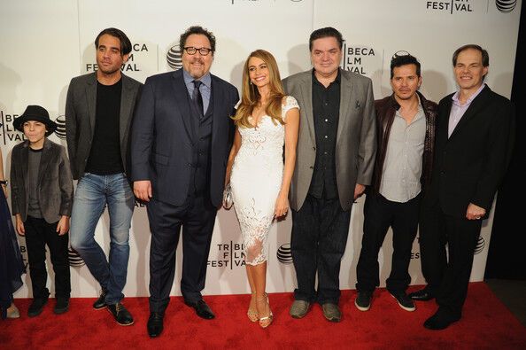 У Софии Вергары заклинила улыбка на красной дорожке