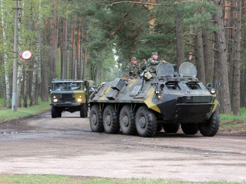 Артилерія вирушила на захист північних кордонів України