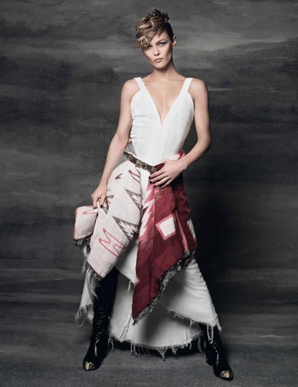 Ванесса Паради пошла панковать