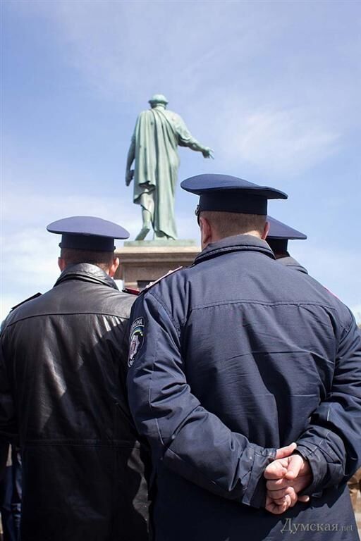 В Одесі евромайдановци ледь не побилися між собою