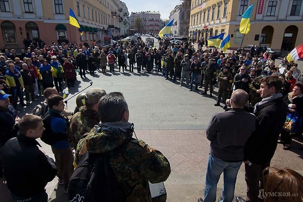 В Одессе евромайдановцы едва не подрались между собой