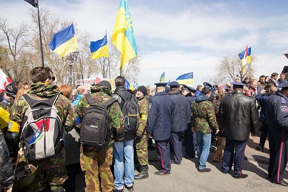 В Одесі евромайдановци ледь не побилися між собою