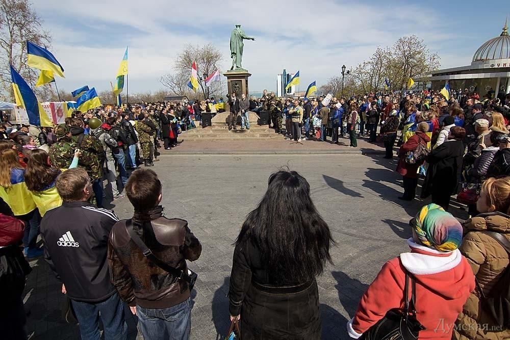 В Одессе евромайдановцы едва не подрались между собой