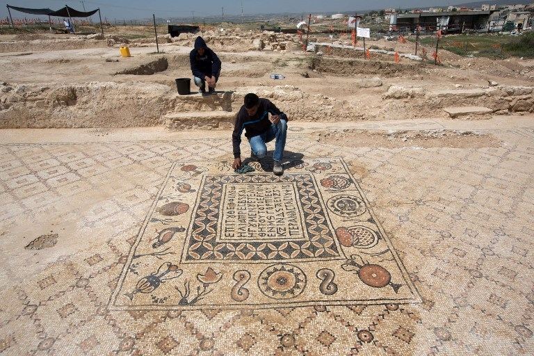 Ізраїль: знайдений 1500-річний монастир з приголомшливою мозаїкою