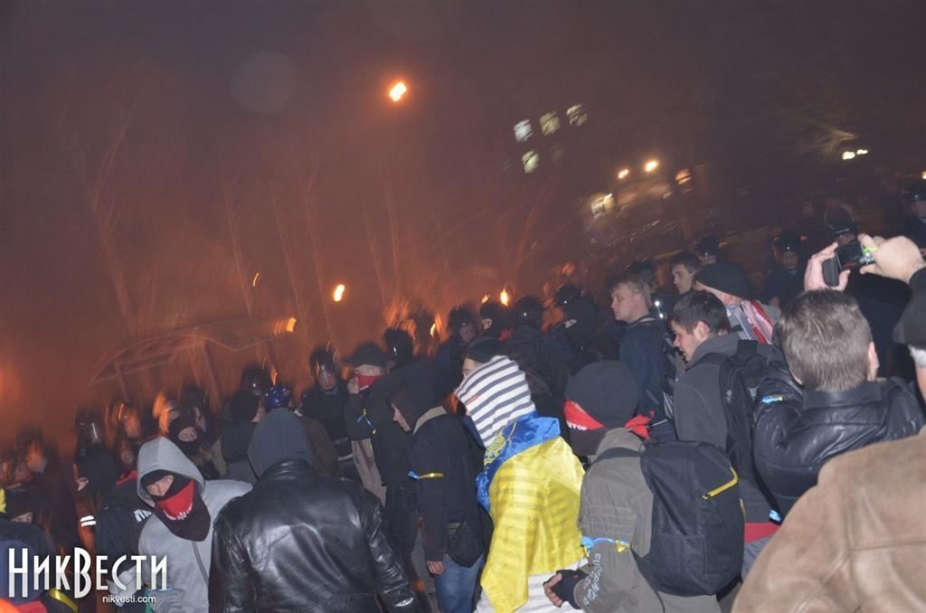 Сепаратистов в Николаеве майдановцы разгоняли под "Слава Украине!"