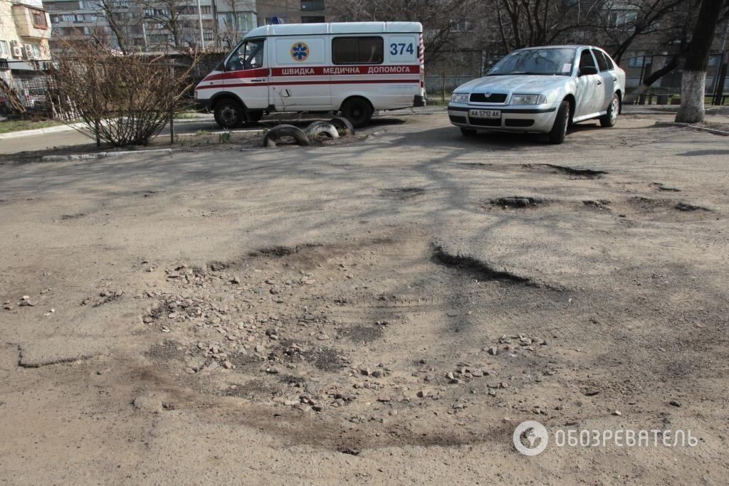 Столичная "скорая" помощь сама нуждается в неотложной помощи