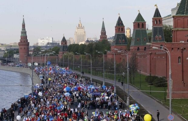 У Москві вперше за 23 роки пройшла першотравнева демонстрація