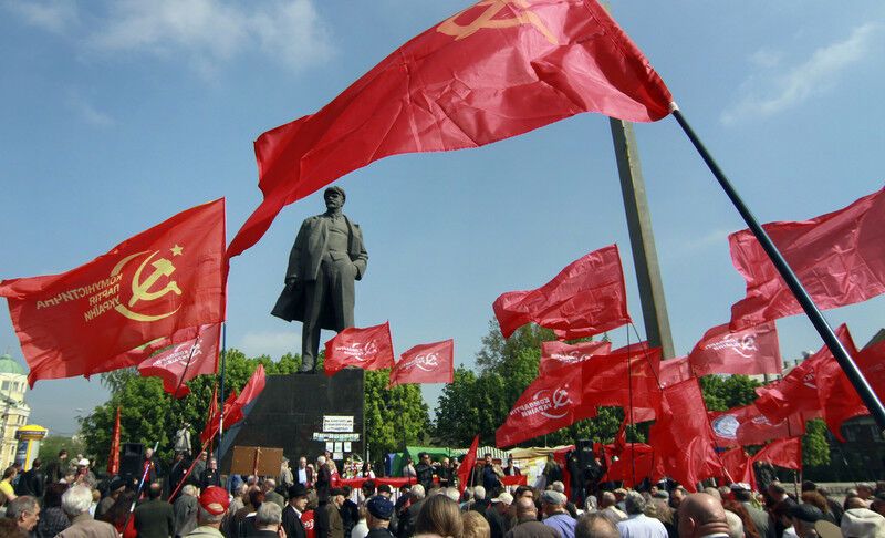 В Украине прошли первомайские шествия. Фоторепортаж