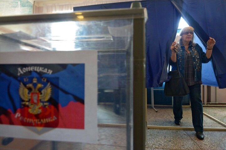 В Донецкой и Луганской областях проходит "референдум" террористов