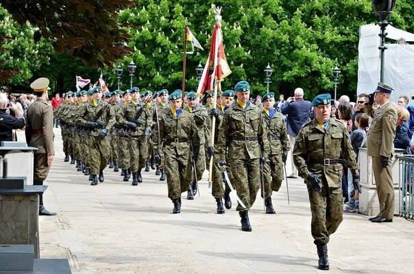 Польская армия почтила память погибших во время АТО украинских военных