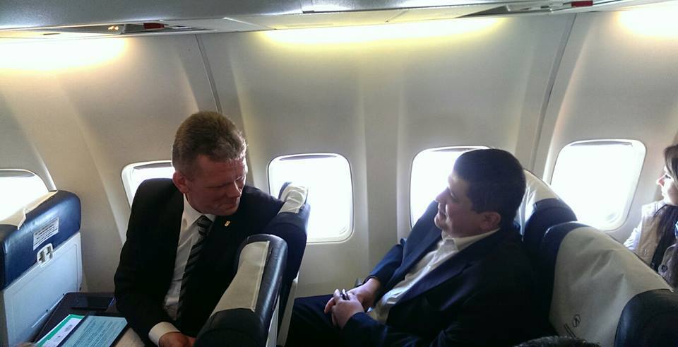 Украинские чиновники все-таки пересели на самолеты эконом-класса