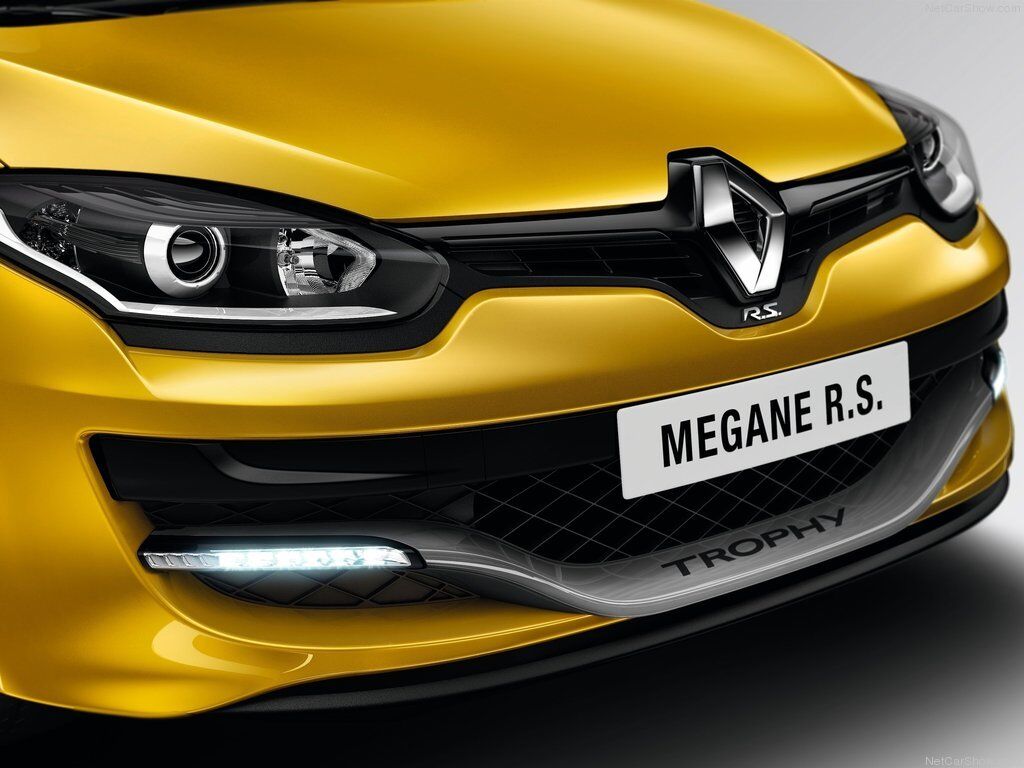 Рено сделала Megane RS еще быстрее и мощнее