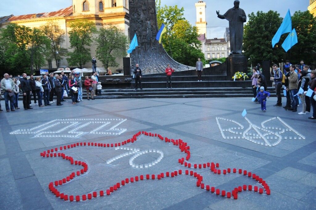 Львовяне почтили годовщину депортации крымских татар