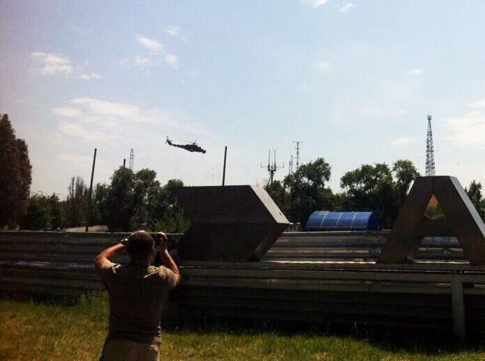 АТО в Донецке: авиация ведет стрельбу