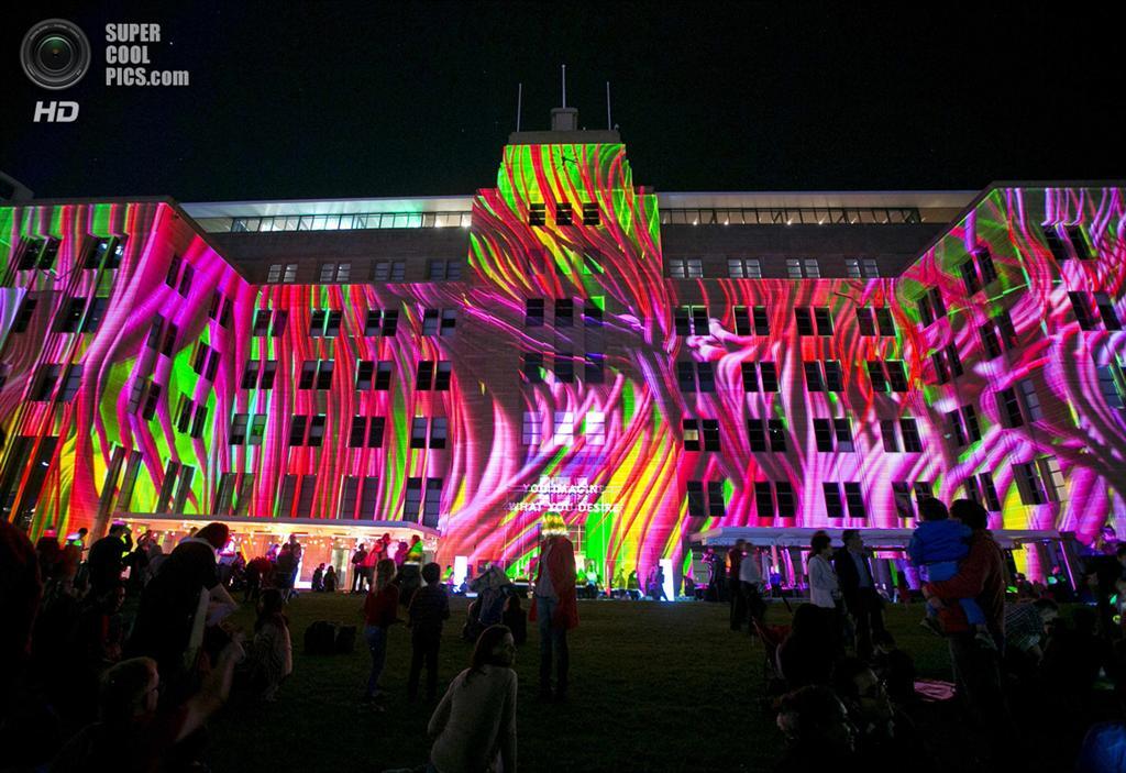 Фестиваль света и музыки "Яркий Сидней"