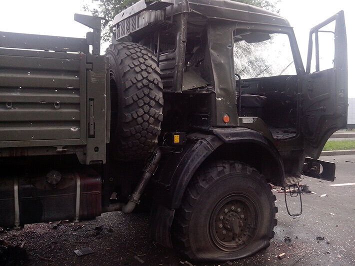 У Донецьку військові знищили два "КамАЗа" з бойовиками, загинули як мінімум 35 терористів