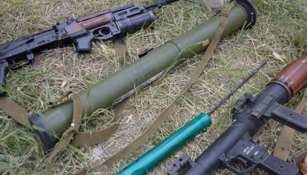 У терористів на Донбасі озброєння не гірше СБУ. Фотофакт