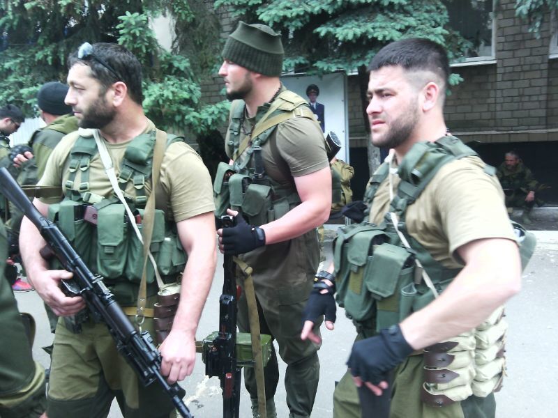 Чеченский спецназ МВД России воюет на стороне ДНР. Фото и видео
