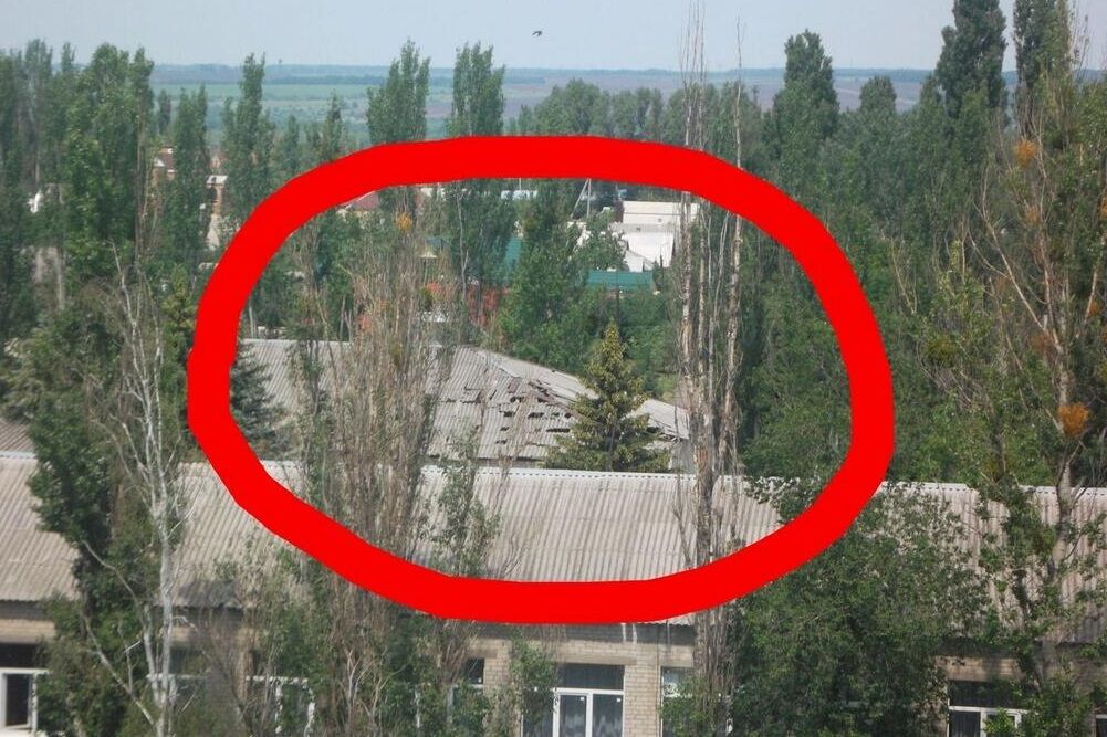 В Славянске идет перестрелка: снаряды летят в жилые районы