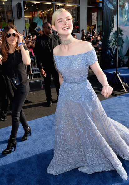 Анджелина Джоли в черной коже и ее бюст-убийца 