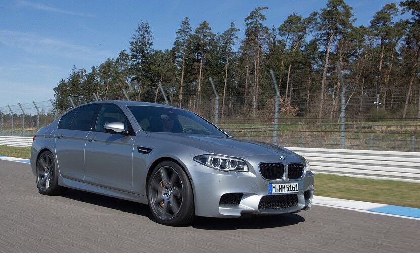 БМВ показала самый мощный и эксклюзивный свой автомобиль  