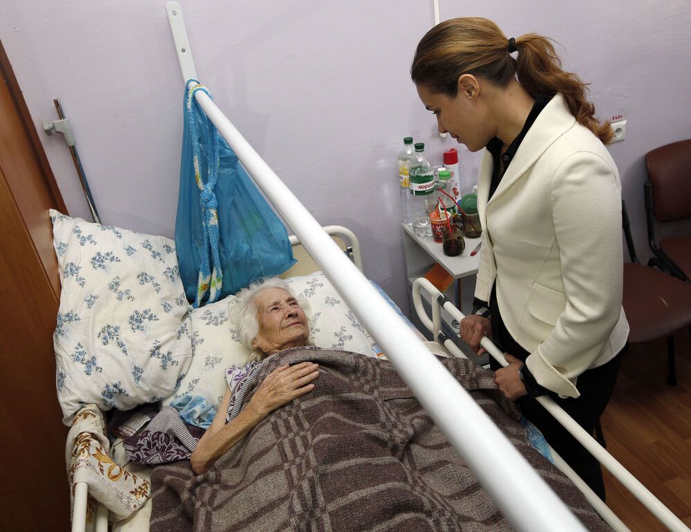 На восток Украины нужно направлять не военную, а социальную миссию - Королевская