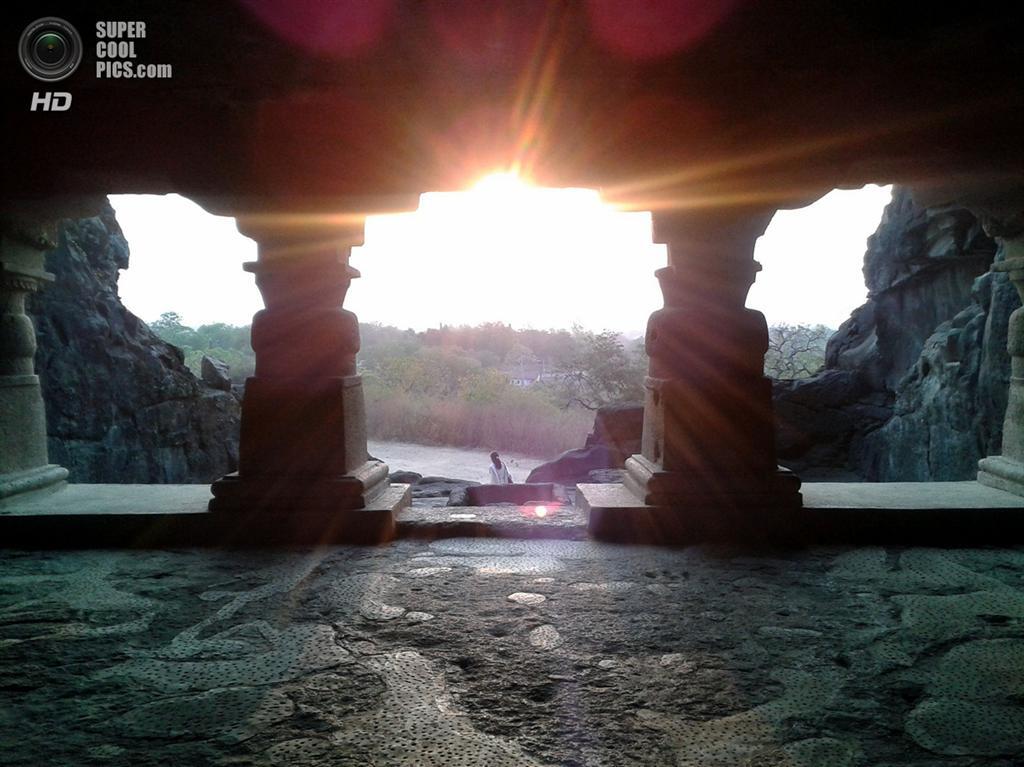 Печерні храми в Еллоре