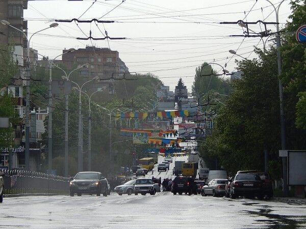 В Мариуполе военные прострелили ногу пособнику террористов - СМИ