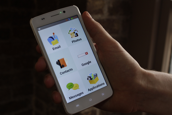 Ирландцы сделали телефон-альтернатива Android