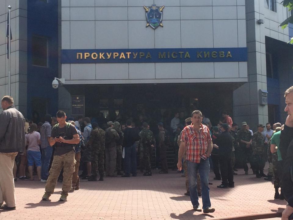 Майдановцы поведут прокурора Киева в Генпрокуратуру
