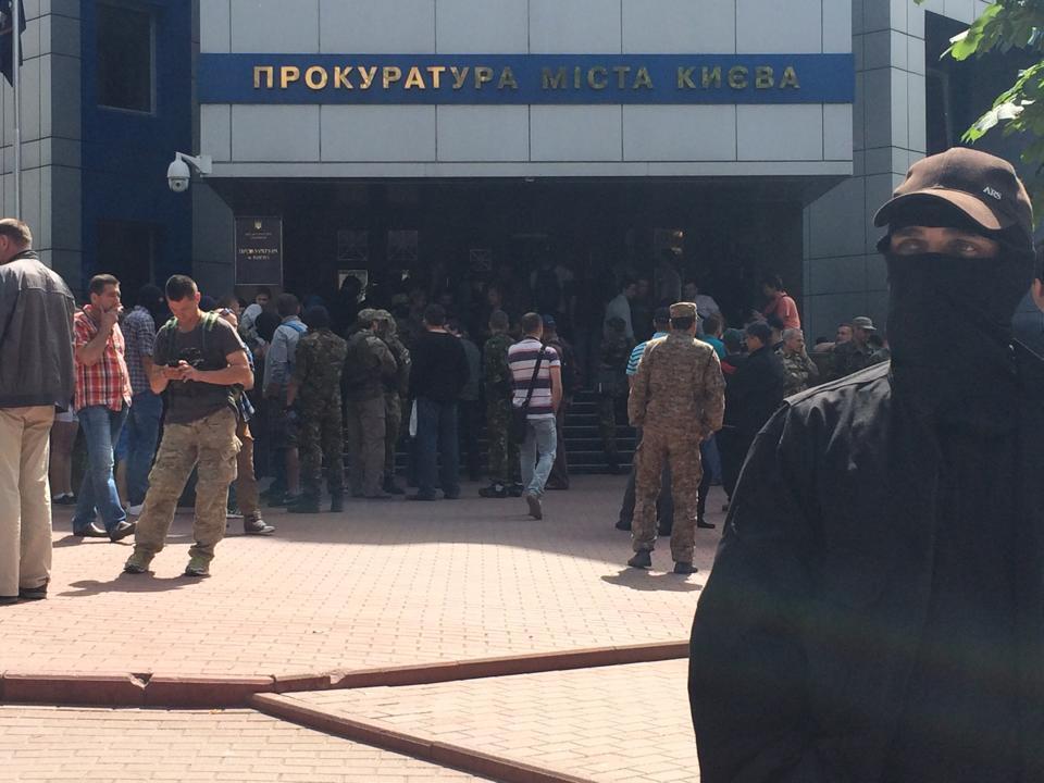 Майдановцы поведут прокурора Киева в Генпрокуратуру