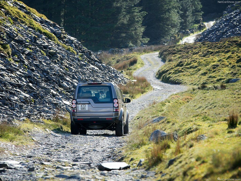 Легендарный внедорожник Land Rover Discovery получил обновку