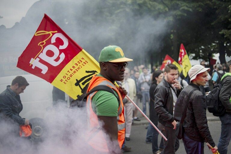 Франція: протестувальників залізничників розігнали газом