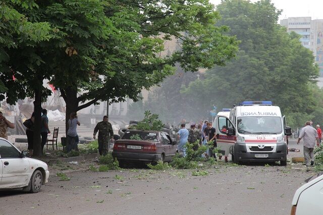 При вибуху будівлі Луганської ОДА загинули дві людини