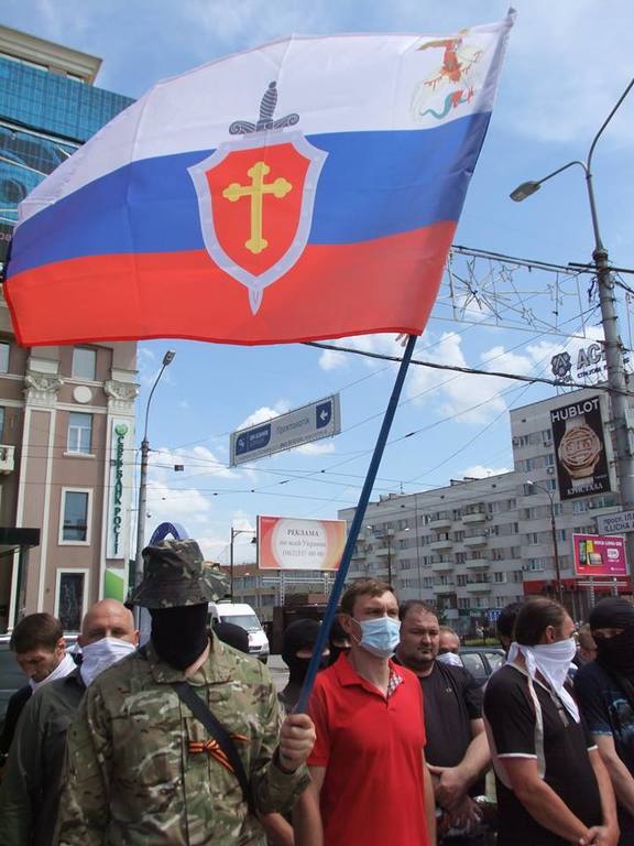 В Донецке митинговали сторонники "ДНР": требовали "мира", но клялись воевать до последнего