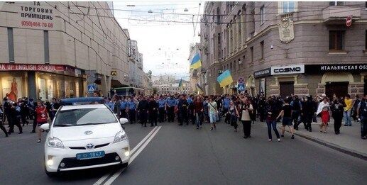 Вече Евромайдана в Харькове закончилось дубинками и задержаниями