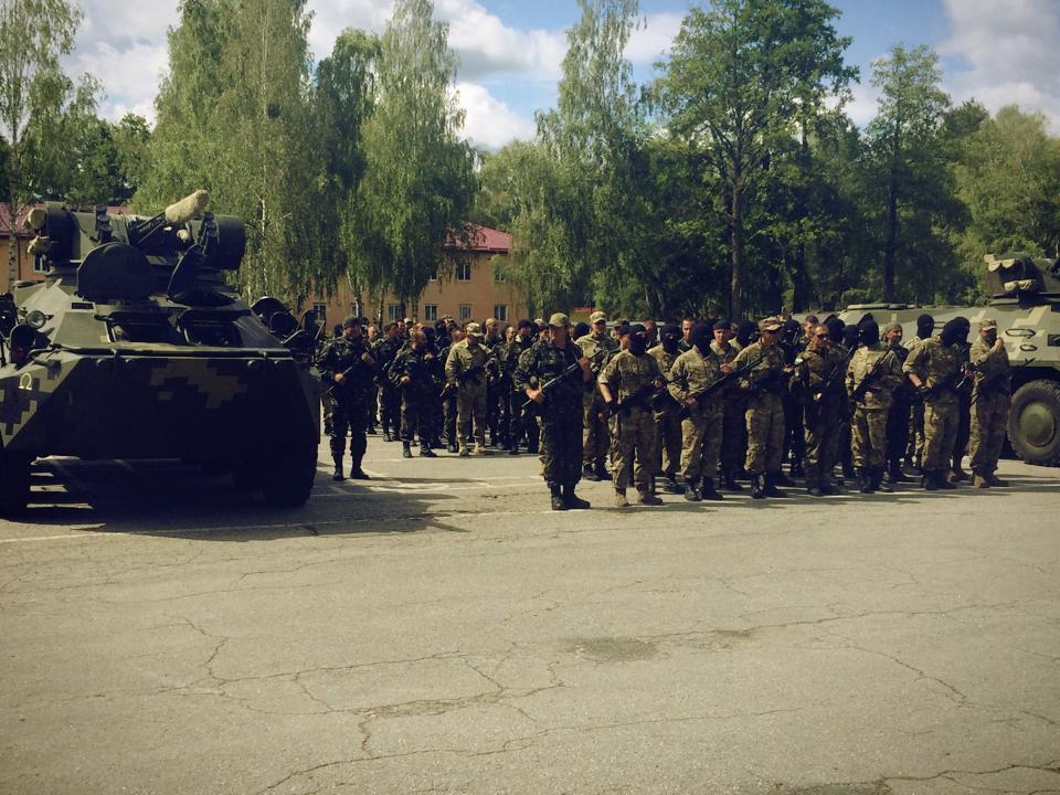 Бійці "Донбасу" і новобранці батальйону "Азов" прийняли присягу на вірність українському народу