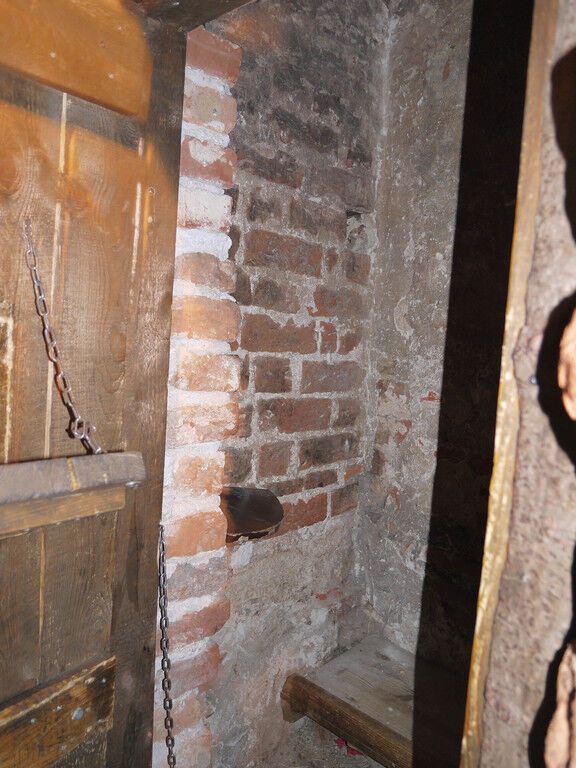 "Найдорожча ресторація Галичини" и "Криївка": вас там не было?