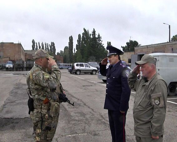 Границы Харьковщины отправились охранять шесть БРДМ