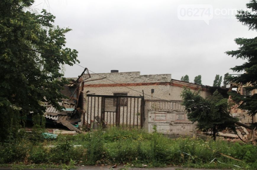 В Артемовске силовики отбили нападение террористов на танковую базу 