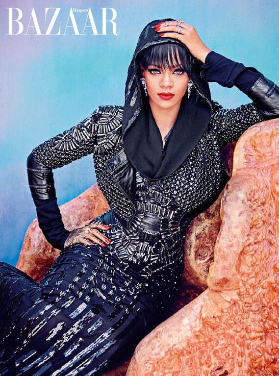 Рианна: необычный образ для арабского глянца Harper's Bazaar Arabia