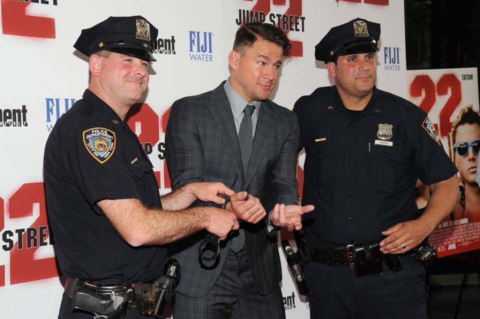 Ченнинга Татума и Джону Хилла арестовали