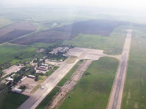Аэропорт Луганска атаковали из противотанковых ракет – журналист