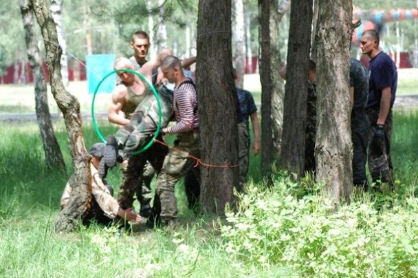 У батальйоні "Донбас" показали, як тренуються їх бійці