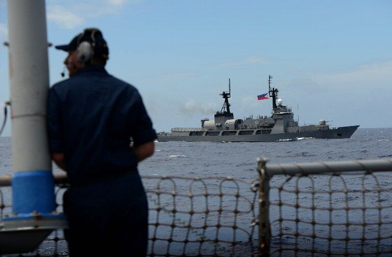 США і Філіппіни провели спільні військово-морські маневри