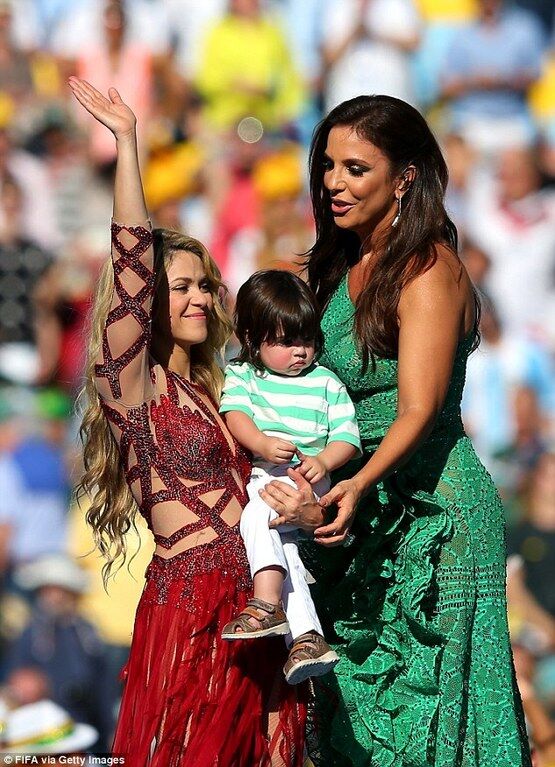 Шакира зажгла на закрытии ЧМ-2014