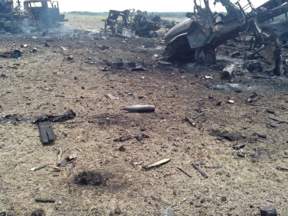 У мережі з'явилися фото знищеного терористами табору АТО під Зеленопіллі